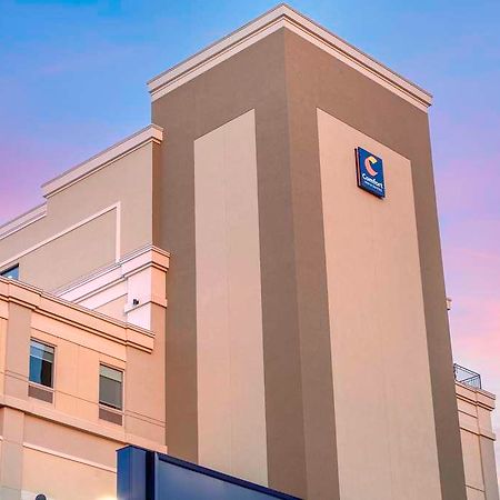 Comfort Inn & Suites Newark Liberty International Airport المظهر الخارجي الصورة
