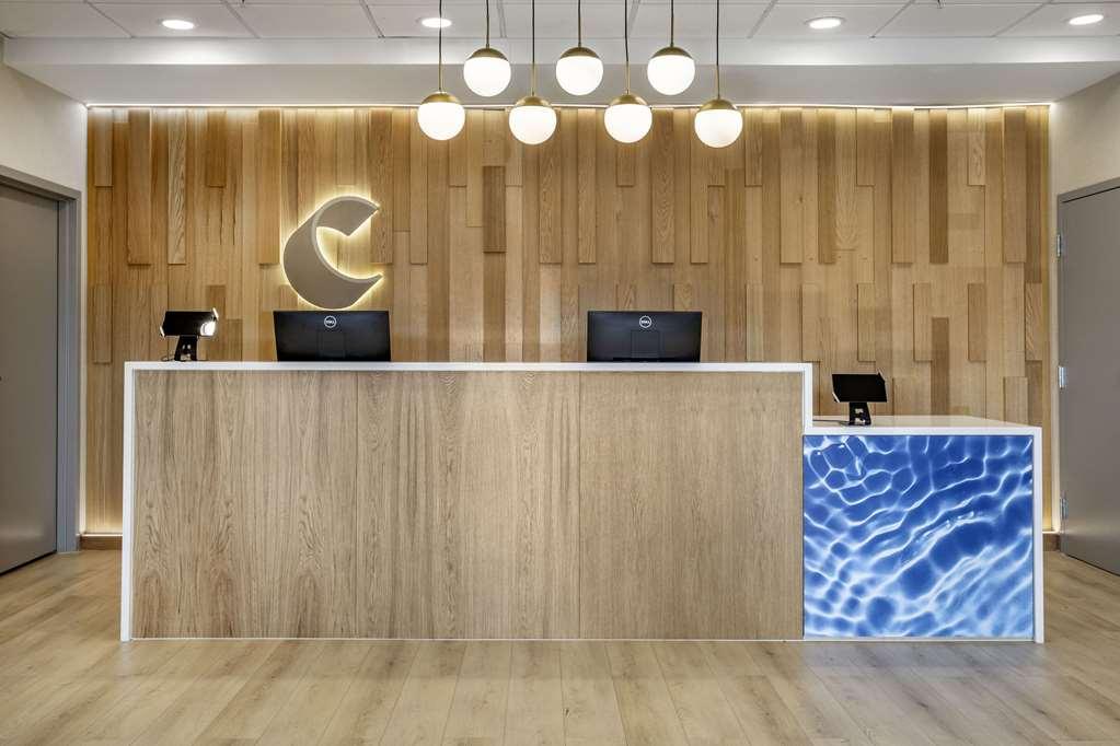 Comfort Inn & Suites Newark Liberty International Airport المظهر الداخلي الصورة