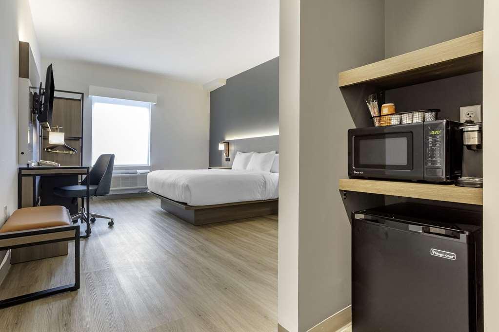 Comfort Inn & Suites Newark Liberty International Airport الغرفة الصورة