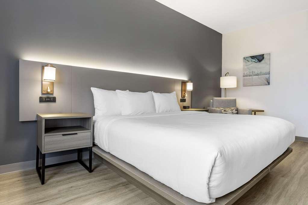 Comfort Inn & Suites Newark Liberty International Airport الغرفة الصورة