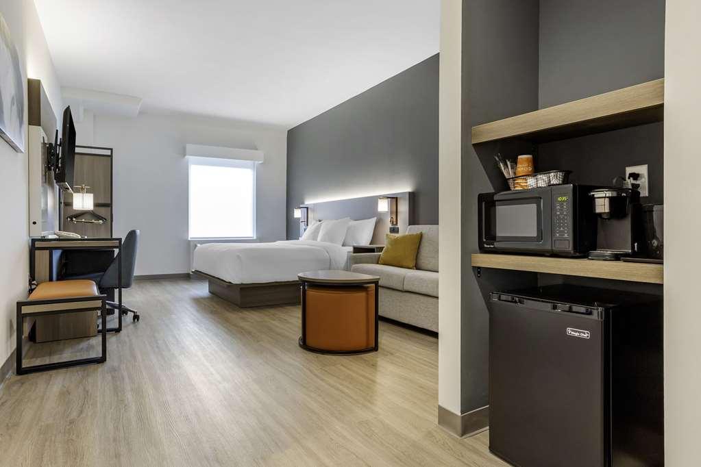 Comfort Inn & Suites Newark Liberty International Airport الغرفة الصورة