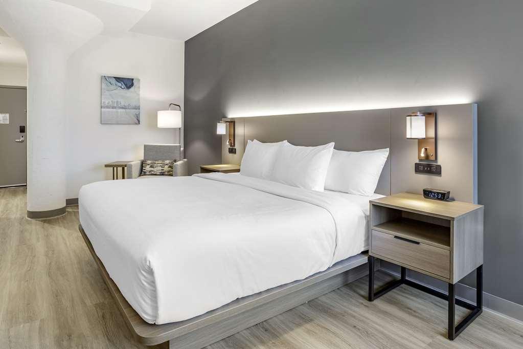 Comfort Inn & Suites Newark Liberty International Airport الغرفة الصورة