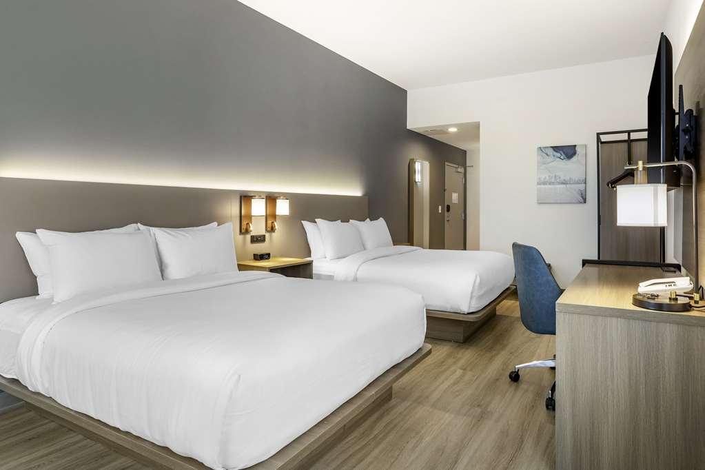 Comfort Inn & Suites Newark Liberty International Airport الغرفة الصورة