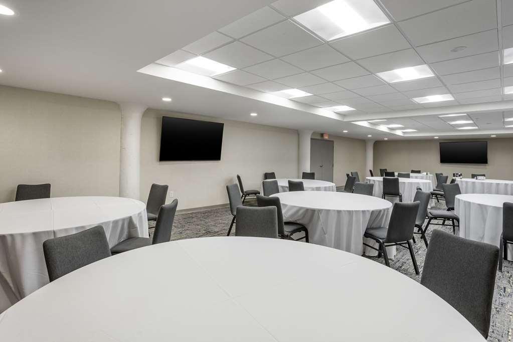 Comfort Inn & Suites Newark Liberty International Airport المرافق الصورة