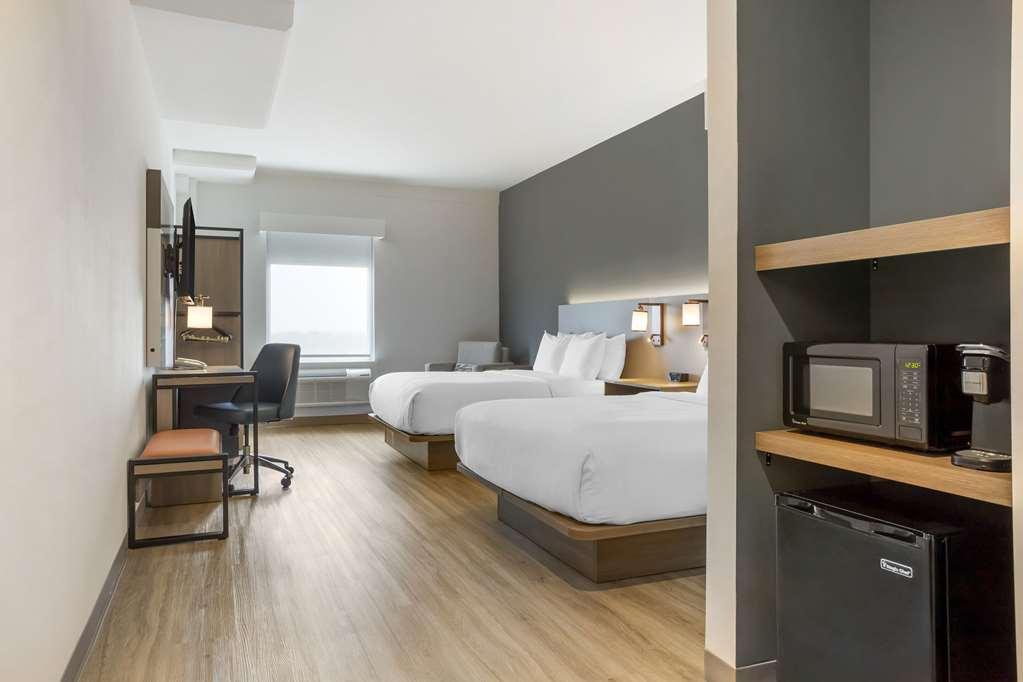 Comfort Inn & Suites Newark Liberty International Airport الغرفة الصورة